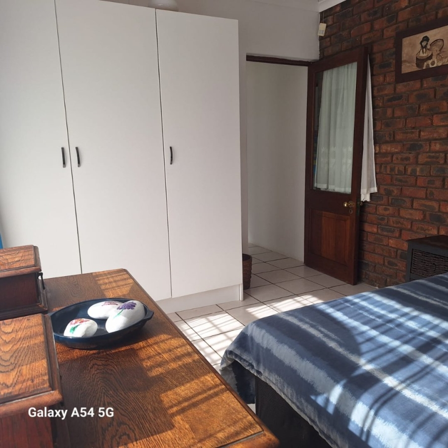 4 Bedroom Property for Sale in Hartenbos Heuwels Western Cape